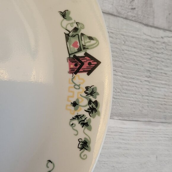 Vintage Corelle Crescendo Dinner Plate Birdhouse Ivy Design 10.5" Diameter - Picture 5 of 6